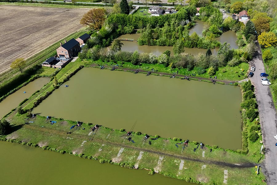 the-oaklands-gallery-01